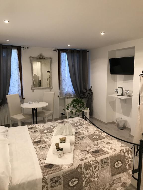 Veronetta Suites Verona Ngoại thất bức ảnh