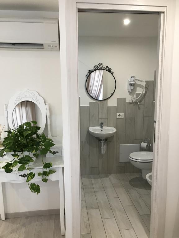 Veronetta Suites Verona Ngoại thất bức ảnh